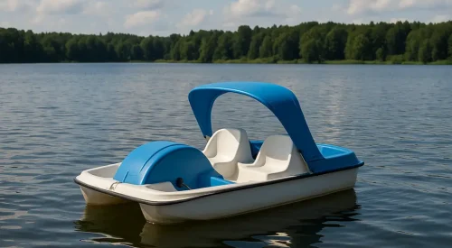 zdjęcie przedstawiające rowerek wodny